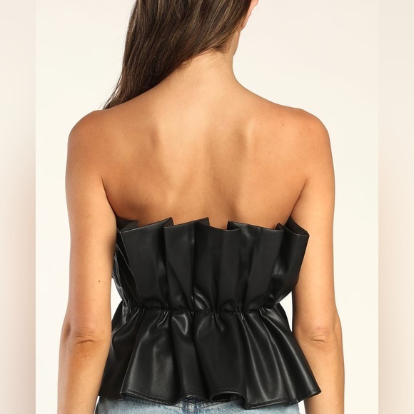 Vegan Leather Pleated Strapless Top - Picture 4 of 8